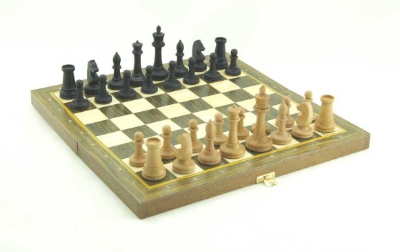 Шахматы складные с утяжелёнными фигурами, бук
