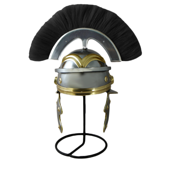 Шлем римский с плюмажем